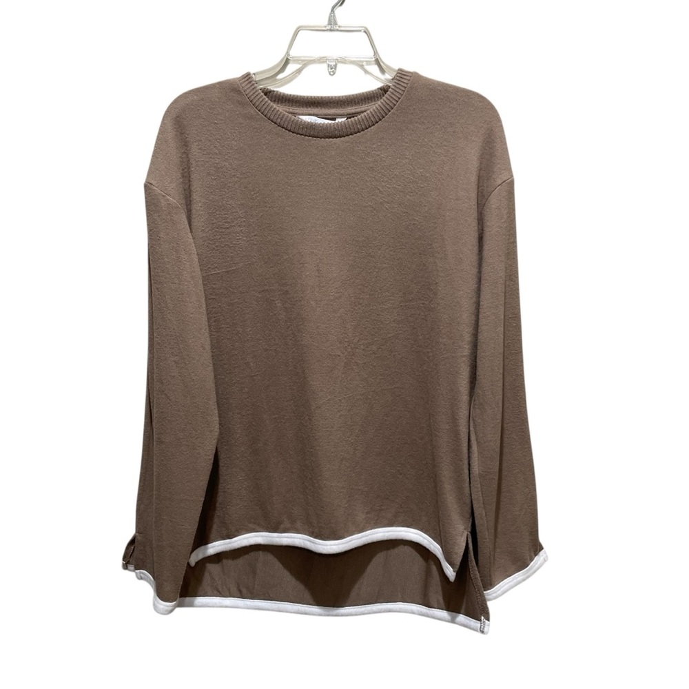 Relaxed Wide-Leg Knit Pants Set in Taupe with White Trim - Picture 2 of 12